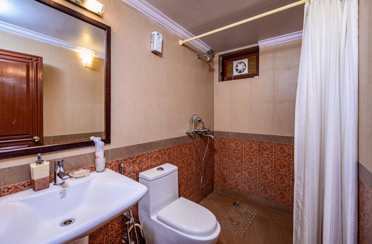 Neemrana's Three Waters Villa *