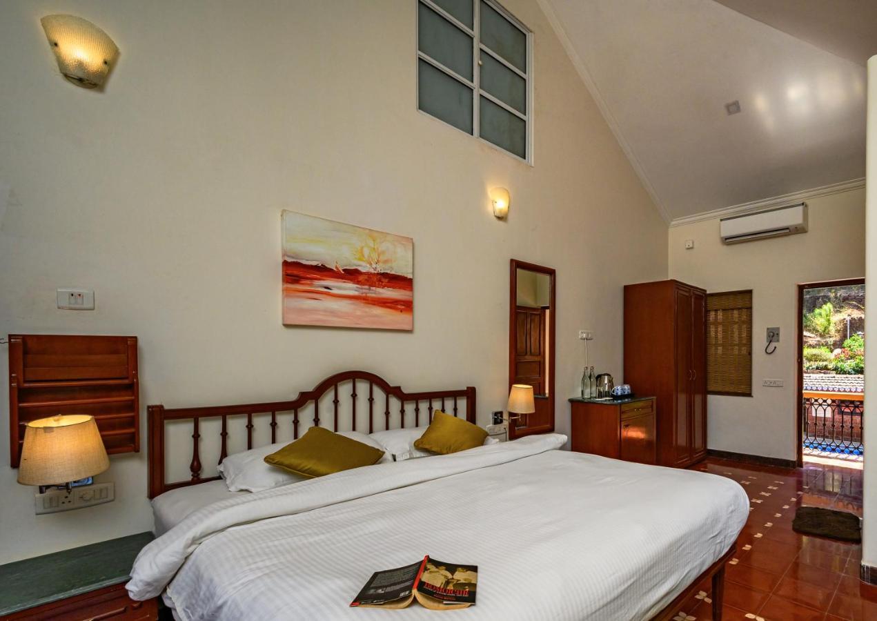 Neemrana's Three Waters Villa *